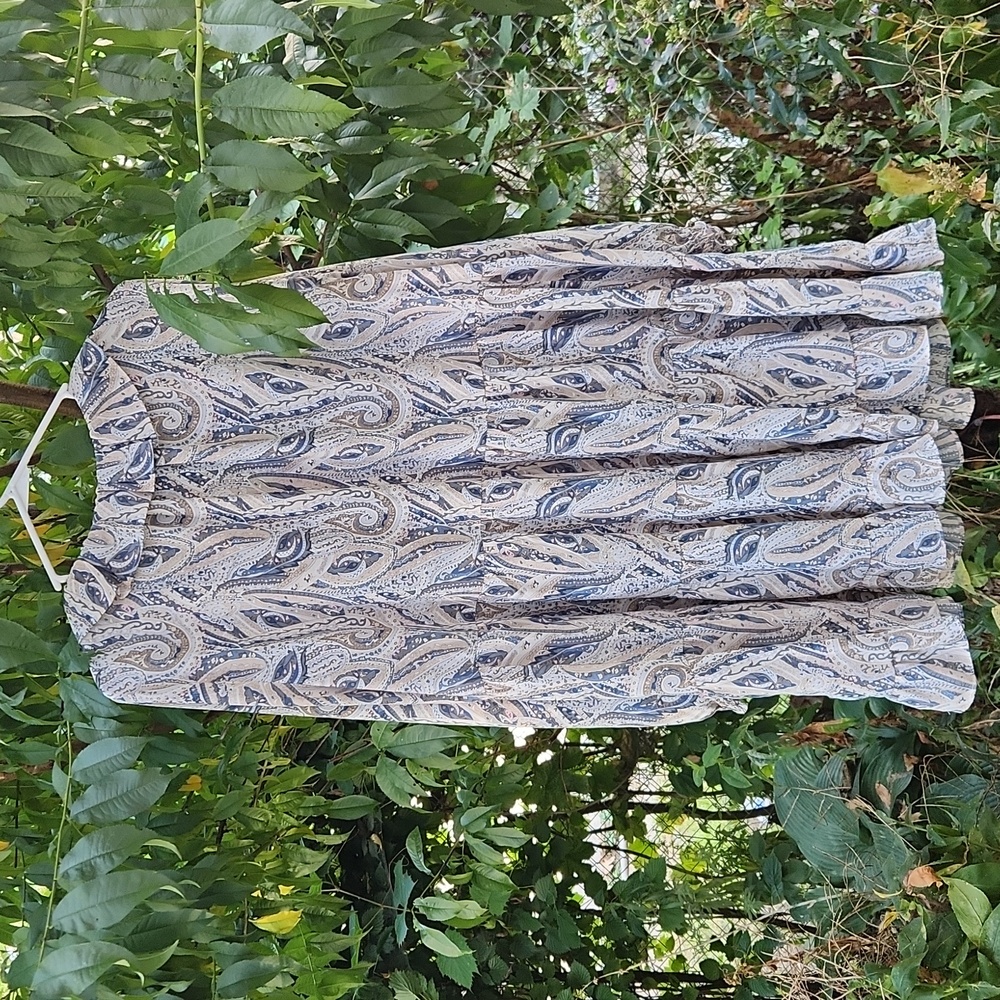 Grace + Karma, Fall, Spring, Neutral Colors, Boho Layered, w V-Neck and Ruffles - Picture 8 of 9